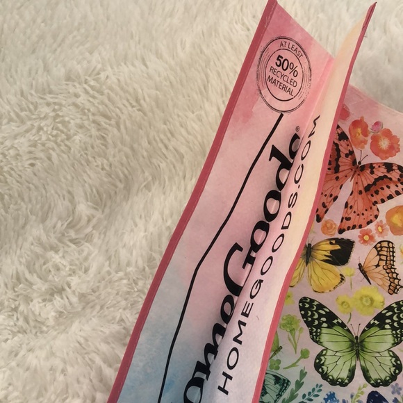 Reusable Shopping Bag Homegoods Rainbow Butterfly Design w/ Pink Handles NWT🛍️ - Picture 3 of 5